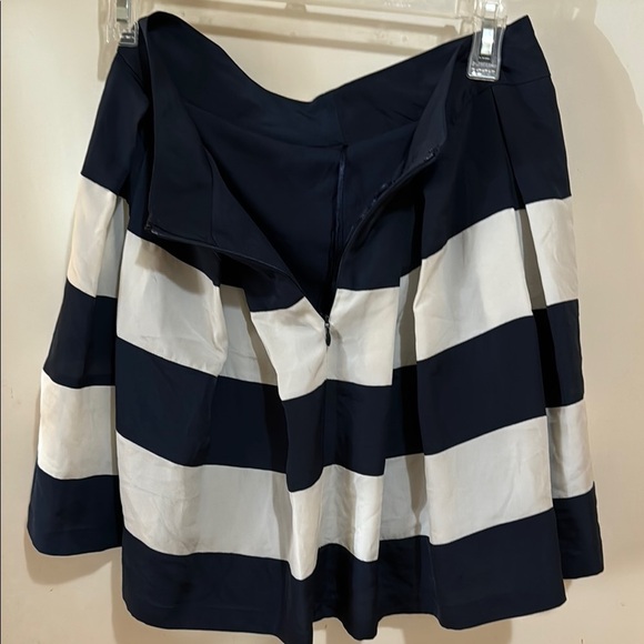 Collective Concepts Navy and White Striped Skirt Size S! - Picture 4 of 6